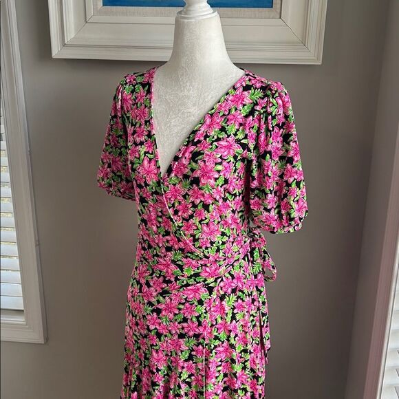 Lilly Pulitzer Kessler Lil Lilly Onyx Pink Green Floral Ruffle Wrap Dress XS - Picture 3 of 11